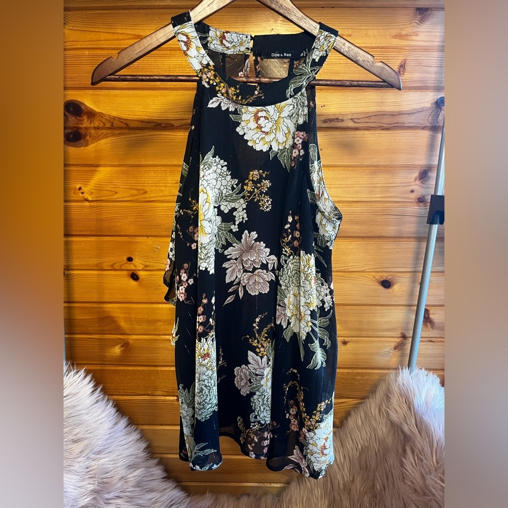 DOE & RAE Size small S sleeveless cami